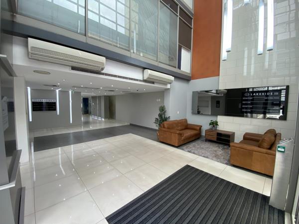282 m² Office Space