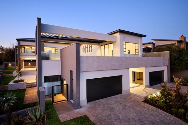 6 Bedroom House