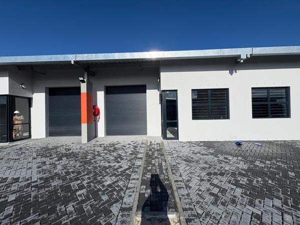 115  m² Industrial space