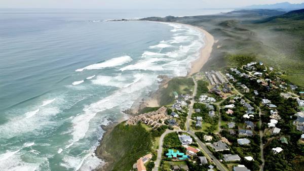 1 120 m² Land