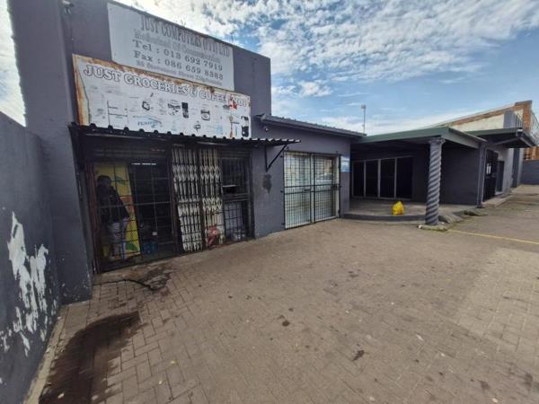 565  m² Industrial space