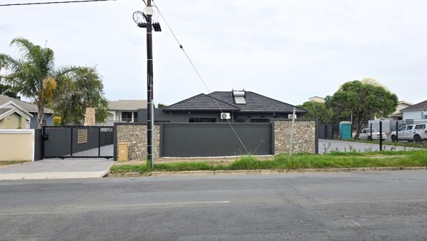 19.9  m² Commercial space