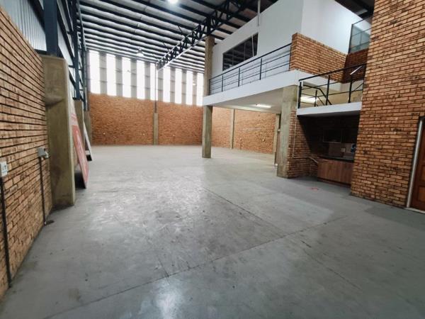 471  m² Industrial space