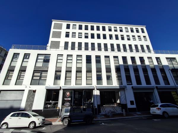 75  m² Commercial space