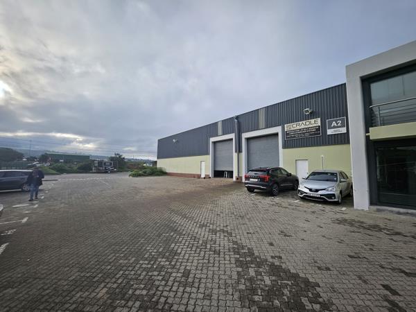 548  m² Commercial space