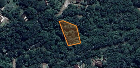 1 675 m² Land