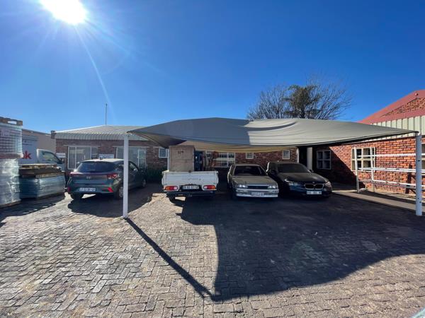 100  m² Commercial space