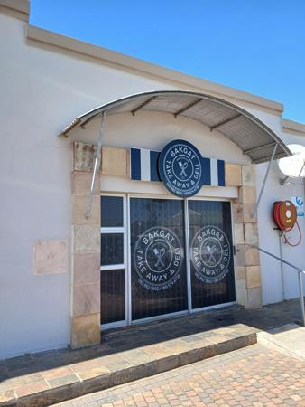 71  m² Commercial space