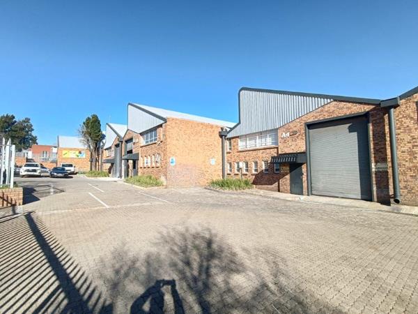 326  m² Industrial space