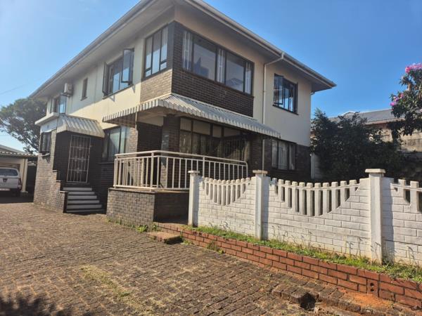 2.5 Bedroom Apartment