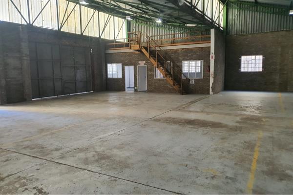 590  m² Industrial space