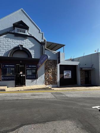 185 m² Commercial space