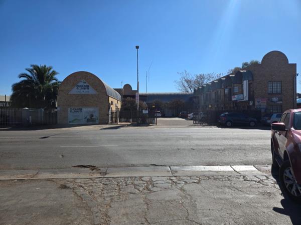 708.7 m² Commercial space