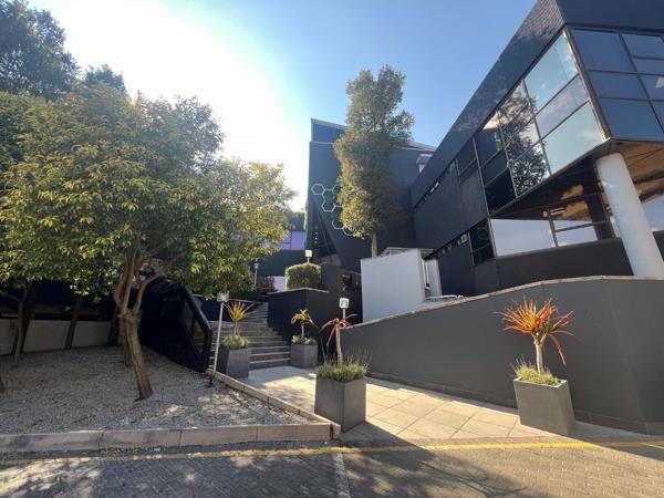 53  m² Commercial space