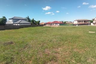 704 m² Land