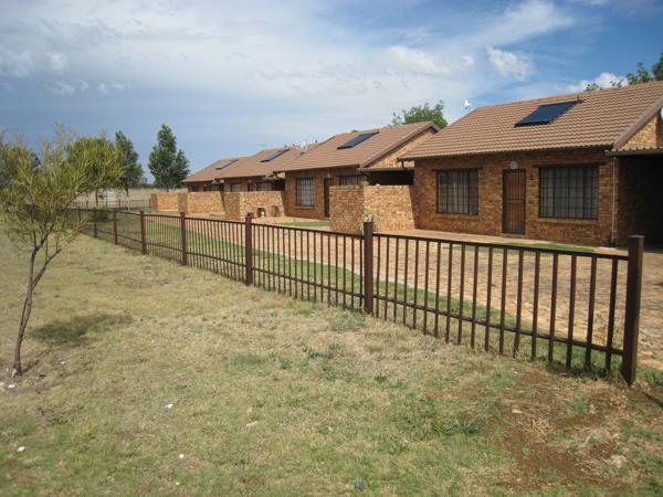 2 Bedroom House