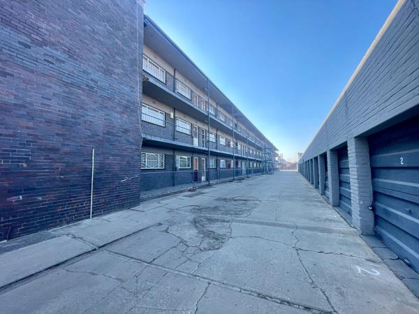 2 Bedroom Flat