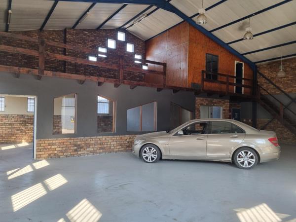 300  m² Industrial space