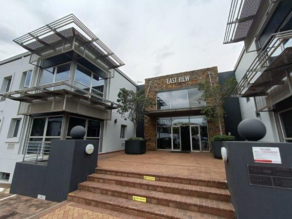 486  m² Commercial space