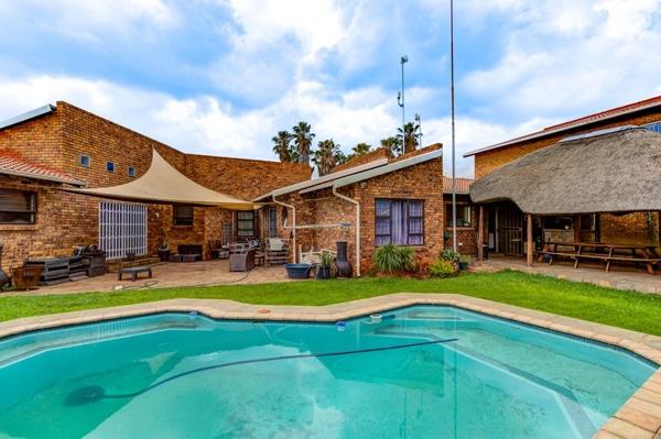 4 Bedroom House