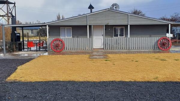 1 Bedroom Garden Cottage