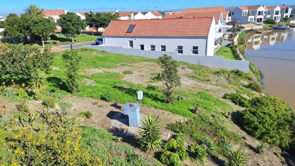 480 m² Land
