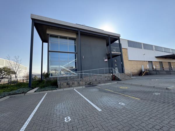 5 860  m² Industrial space