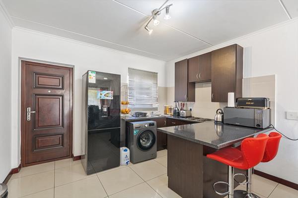 2 Bedroom Apartment