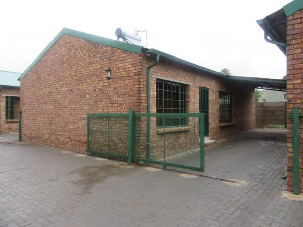 3 Bedroom Townhouse