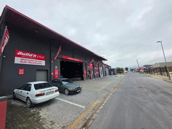 4 500  m² Commercial space