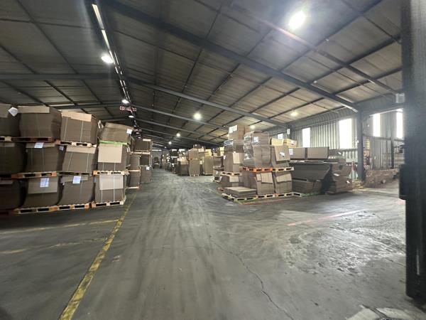 8 500  m² Industrial space