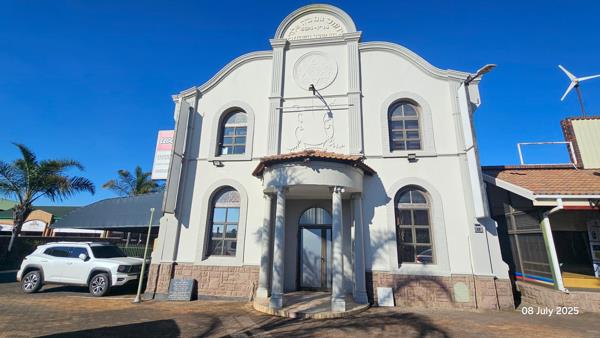 250  m² Retail Space