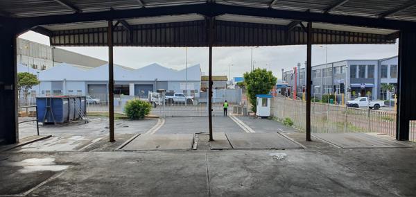 5 685  m² Industrial space