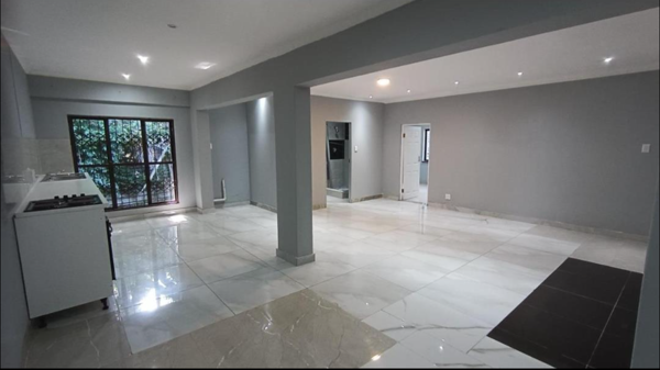 12 Bedroom Townhouse