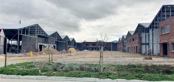 1 099  m² Industrial space