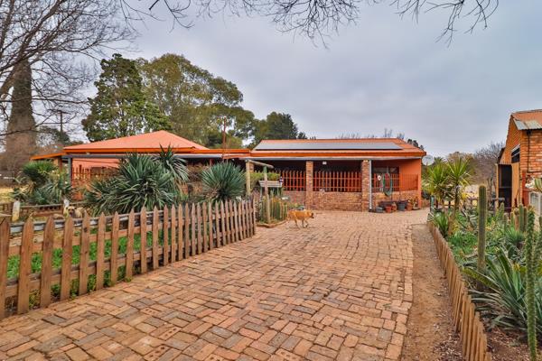 1 995 m² Smallholding