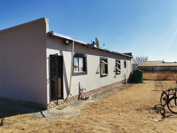 1 733 m² Smallholding