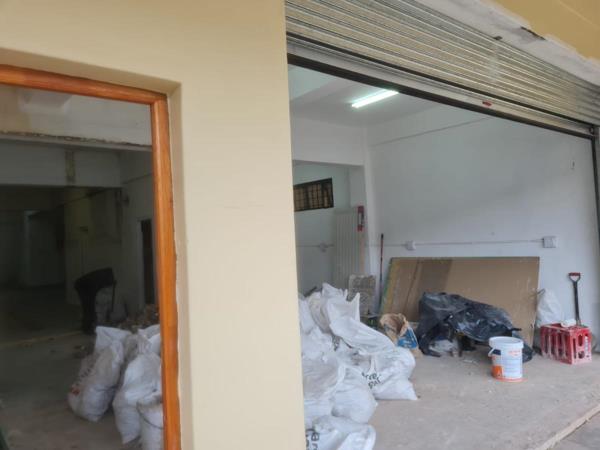 300  m² Retail Space