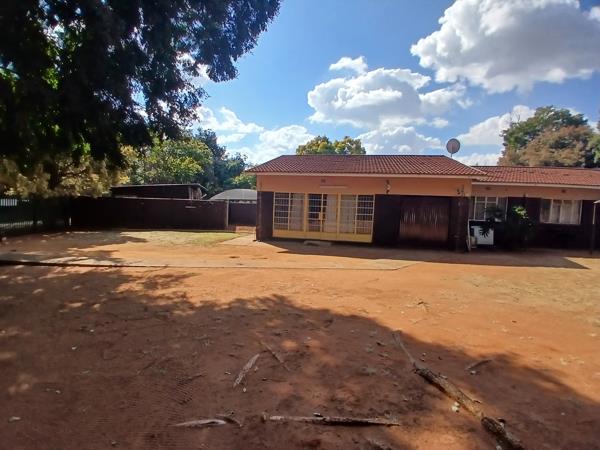 295 m² Commercial space