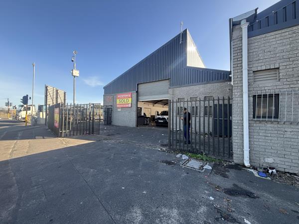 480  m² Industrial space