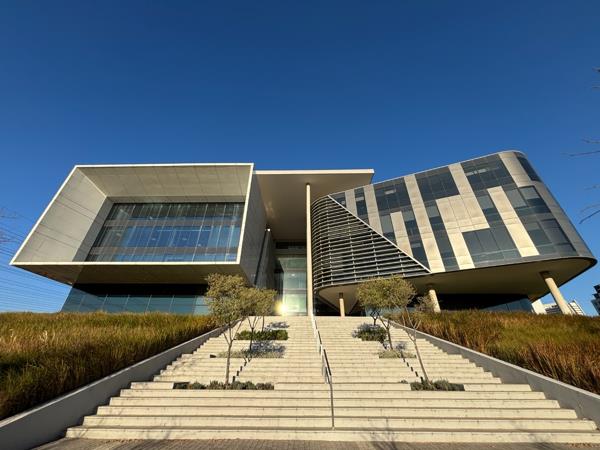 527  m² Office Space