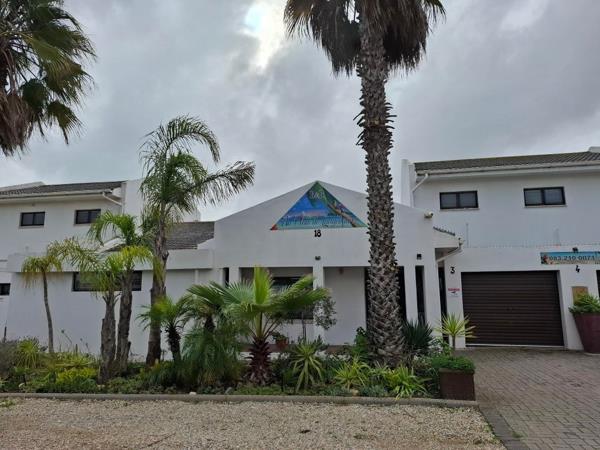 8 Bedroom House