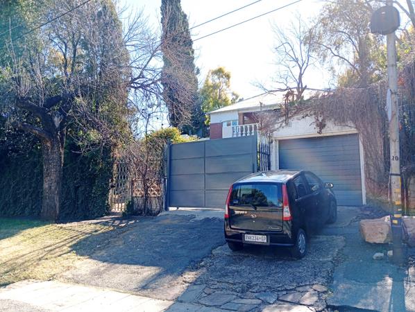 1 Bedroom House