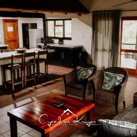 706  m² Commercial space