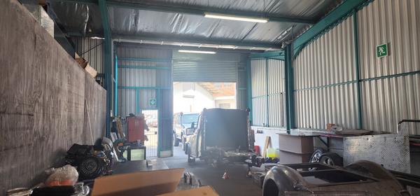 180  m² Industrial space