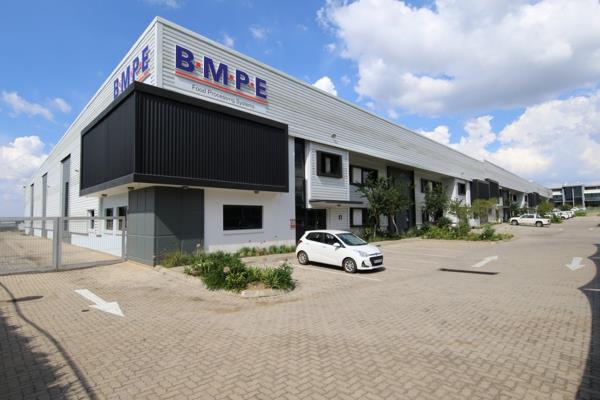 1 545  m² Industrial space