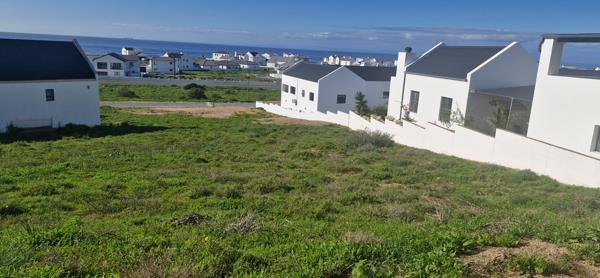 470 m² Land