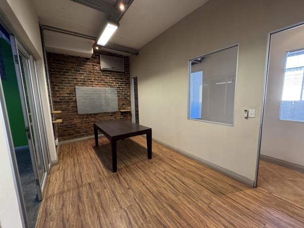 282  m² Industrial space