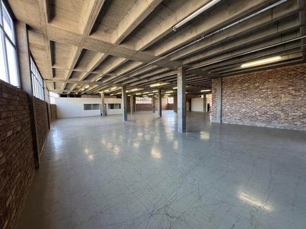 1 245  m² Industrial space