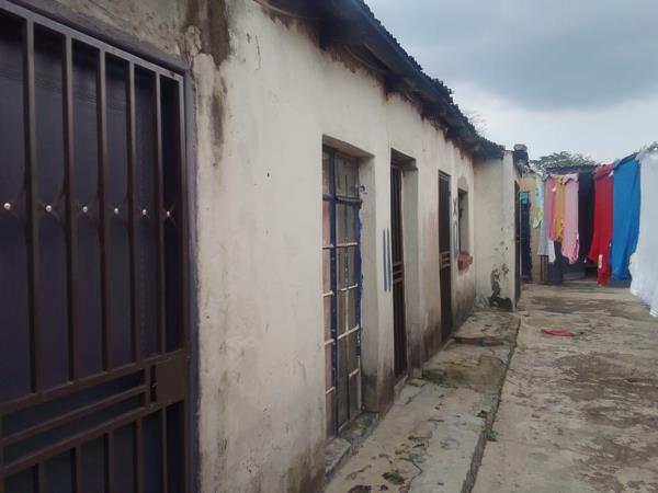 21 Bedroom House